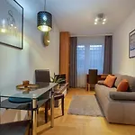 Lotus Apartments Gozsdu
