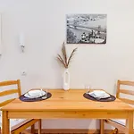 Vintage Apartment In The Jewish Quarter