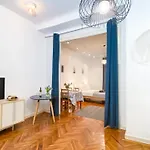 City Centre Synagogue Residential Apartment Budapest