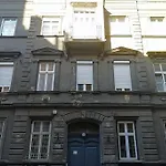 Lovag Design Apartment