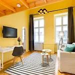 Juliet\'S Central Residence/Romantic Nook