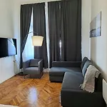 Emerald Apartment
