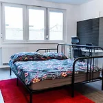 Free Parking - Downtown Location, Balcony & Nespresso