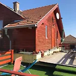 Kiscsillag Vendeghaz