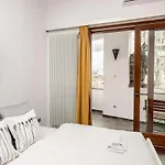 Central Aparment At The Doorstep Of Vaci Street