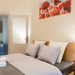 Vintage & Cosy Flat @Heart Of Bp