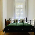 King Apartment