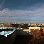 360 Panorama • Rooftop Jacuzzi • Downtown Luxury