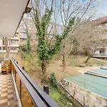Bpr Castle Point Apartment