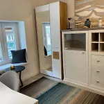 Beach-Style Apartment Downtown, Ujlipotvaros