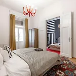 Deluxe Dohany Residence Next To The New York Cafe