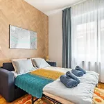 Budapest Then & Now Apartment