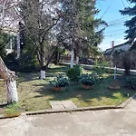 Dizike Pet-Friendly Guesthouse