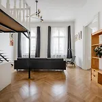 Setting Sun Apartment
