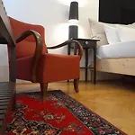 3 Bedrooms Suite, 2 Bathrooms, Balcony At Opera