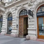 Andrassy Heritage Apartment