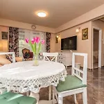 Szabi Buda New Terrace
