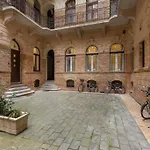 E39 Eoetvoes Apartment