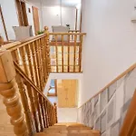 Cozy 3 Bedrooms In 7St Districht