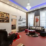 Exclusive Marilyn Apartment In The Heart Of Budapest