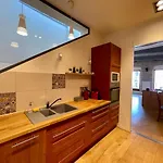 Penthouse W Private Rooftop And Free Parking