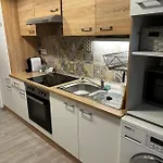 Pazmany Rest Apartman