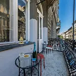 Luxury Art Deco Flat / Big Balcony
