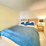 Pearl Lux Residency