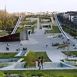 City Park Rest Apartment With Air Condition