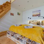 Supercentral Boutique Suite