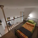 Calm, Artistic Apartment 9Th Distric Central City