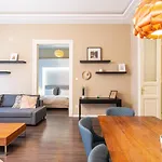 Spacious Luxury Apartment At The Heart Of Budapest