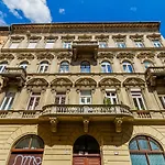 Luxury Apartment