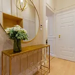 Luxury Apartment