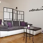 Alice Apartment