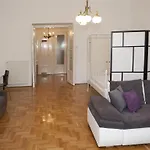Alice Apartment