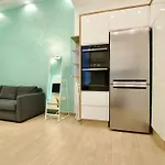 Standard Apartment By Hi5- Charming Apartment