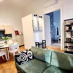 Travelers Award Winning Place In The Heart Of Budapest Apartment Kamilla