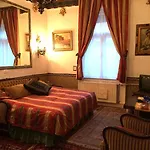 Imre Guest House