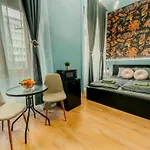 Brandnew Designed Citycenter Apartment