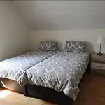 Quiet Room In Budapest Near Airport With Free Parking