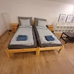 Pipa Utca 6