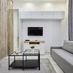 Cozy Little Apartment In Downtown Budapest