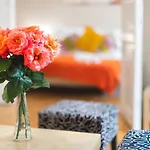 Orangehomes Kalvin Sq 2 Bedroom Apartment
