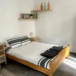Modern Spacious Flat In Buda