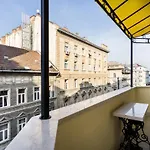 Delux Downtown Apartment In Jewish Quarter
