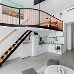 Cobblestone Quarters With A Wave Of Colour