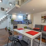 Bright & Shine Apartment