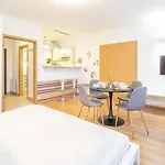 Comfortable Central City Stay