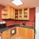 Comfortable Apartament On The Boulevard For 4 People